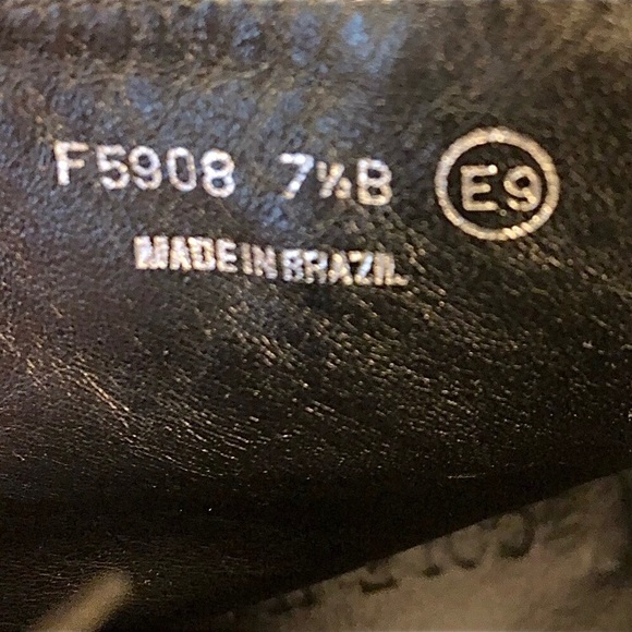 COLE HAAN Black Leather Zippered Boots SZ 7.5 - Picture 6 of 8